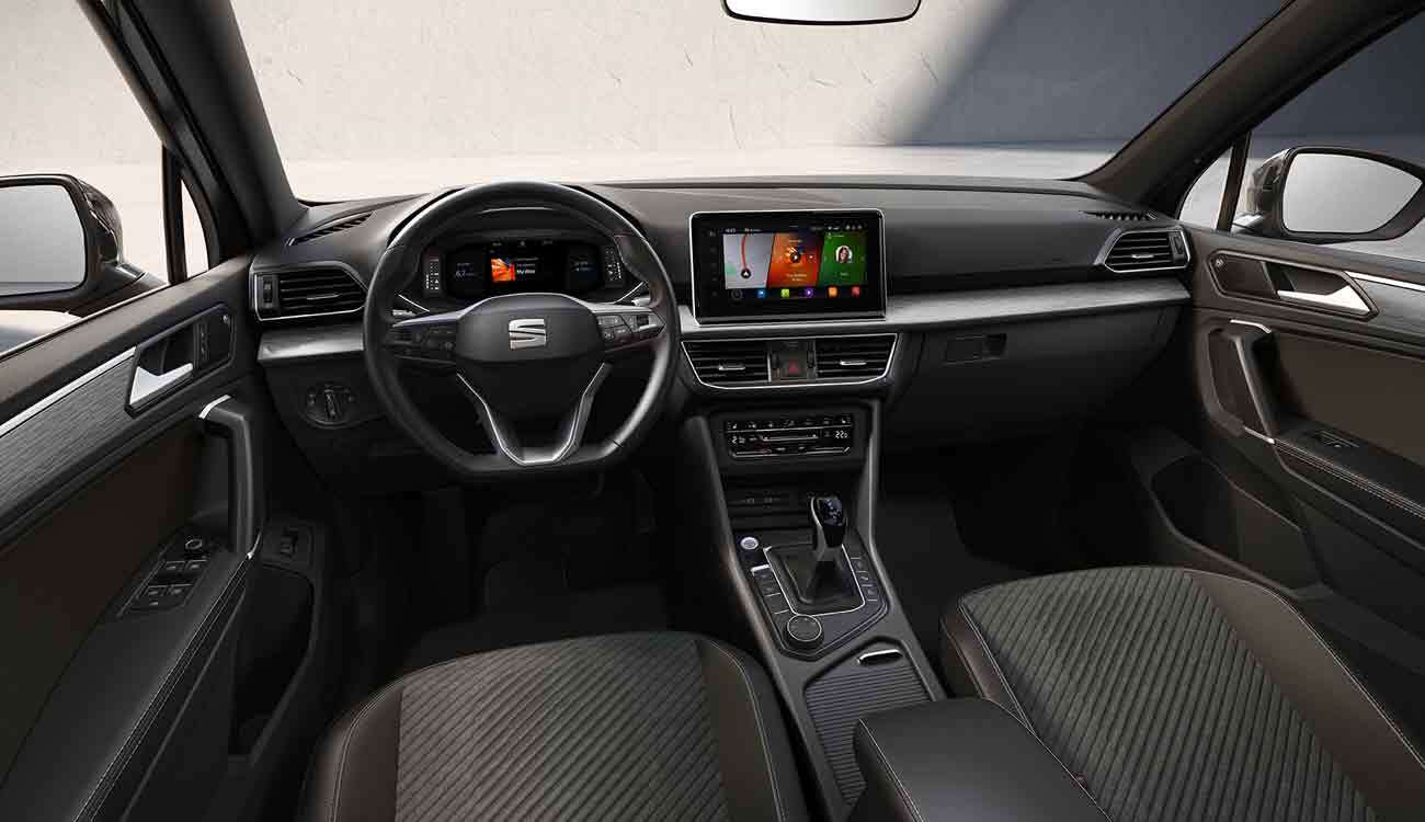 SEAT Tarraco Xperience Freisteller in Delfin Grau Metallic Interieur