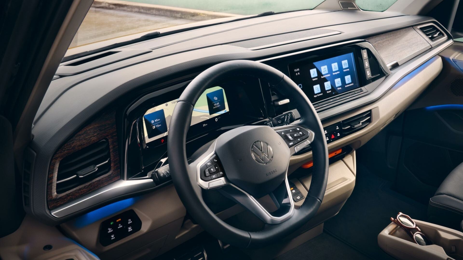 VW Multivan Ambiente Innenraum