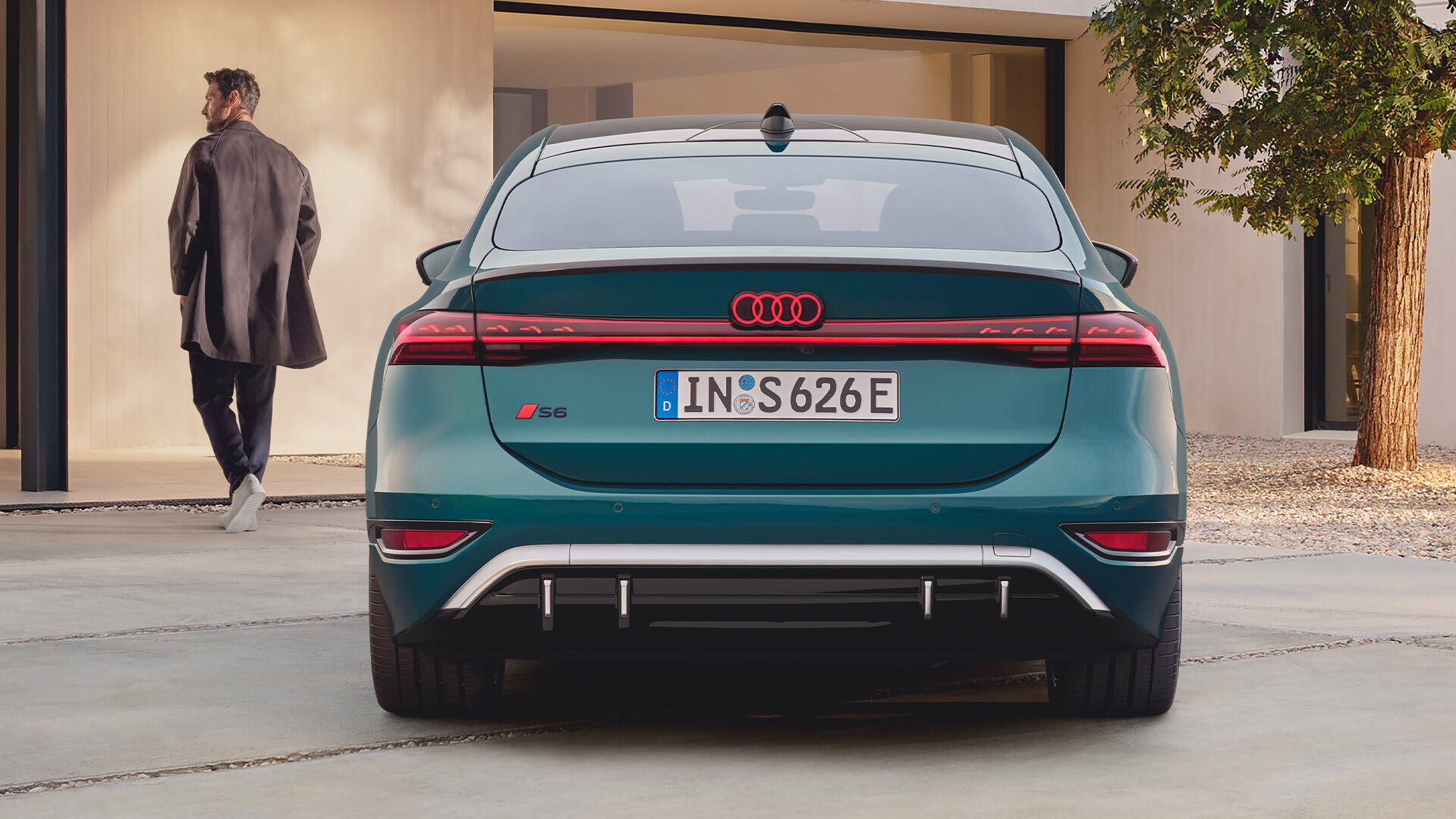 der neue evolutinäre Audi S6 mit e-tron Stromverbrauch